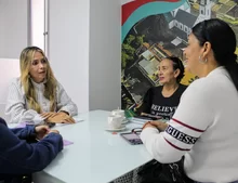 Reunión con la Mesa Municipal de Mujeres de Cali para promover la equidad en nuestro territorio.