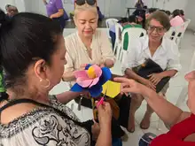 En Roldanillo, realizamos una tertulia con más de 40 mujeres sobre trabajo en equipo y valores