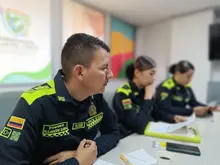 La Gobernación  y la Policía Nacional han acordado crear cronogramas de capacitación para mejorar el conocimiento de los uniformados