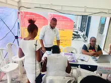 Realizamos una Feria de Servicios en la comuna 12 de Cali, informando a la población LGBTI sobre violencias de género, rutas de atención y sus derechos.