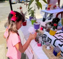 En el mercado campesino Manos y Tierra en Dagua, se llevó a cabo el “Taller Mariposa”, que busca empoderar a las personas al reconocer su historia y aprendizaje