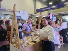 Fundación WWB y la Secretaría de Mujer unen esfuerzos en Cali para promover productos y servicios de emprendedores a través del Showroom con propósito social