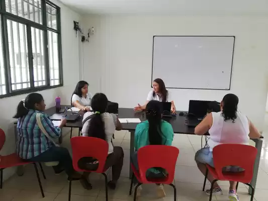 DAGUA: SENSIBILIZACIÓN A MUJERES INDÍGENAS EN DERECHOS ECONÓMICOS, SOCIALES Y CULTURALES – DESC