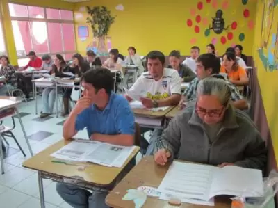 En 17 municipios del Valle se atenderá la educación de 850 jóvenes y adultos iletrados 