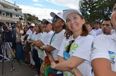 Miles de habitantes de Pradera, Florida, Candelaria y Palmira le dijeron hoy SI A LA PAZ