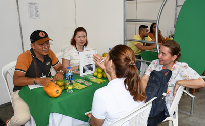 Productores campesinos cerraron 149 acuerdos comerciales en Rueda de Negocios organizada por la Gobernación