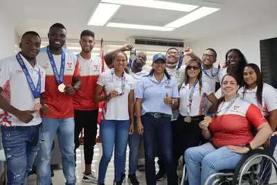 Indervalle hizo reconocimiento a para atletas que subieron al podio del Mundial en Kobe-Japón