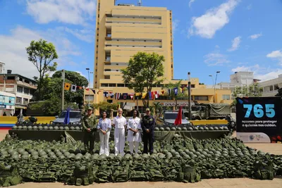 ‘Protegiendo a quienes nos cuidan’, Gobernación entrega 765 elementos de protección a la Armada Nacional