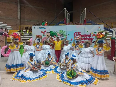 Escuelas Culturales Vallecaucanas hizo presencia en el ’61 Festival Folclórico Laboyano y el Tercer Encuentro Surcolombiano de Integración Cultural’, con la Fundación ‘Sentir Colombiano’