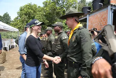 Llegan los primeros cien policías de los cuatro mil que ayudarán a blindar la COP16