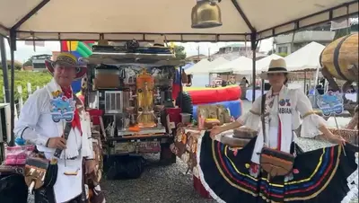 Biblioteca Departamental 'prendió' la fiesta literaria en el Festival de la Uva de Santa Elena