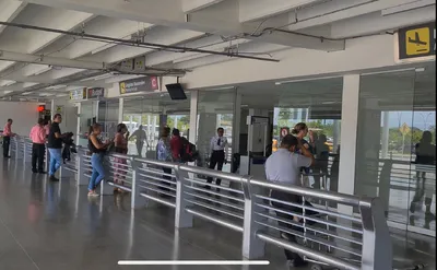 Pacientes que lleguen al Valle tendrán un ‘Host de Turismo en Salud’ en el aeropuerto Alfonso Bonilla Aragón