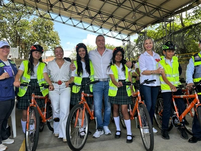 Estudiantes de Calima- El Darién ya pedalean por las ‘BiciRutas Escolares’ del Valle