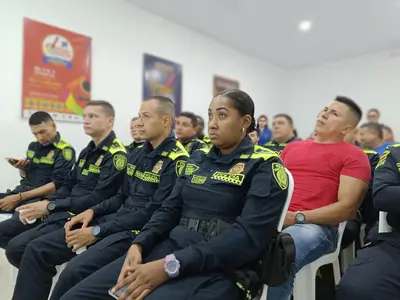 Policía de Candelaria recibe capacitación para la atención de víctimas de violencias basadas en género