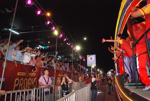 Deportistas ‘Valle Oro Puro’ fueron homenajeados por la  Industria de Licores  en el Salsódromo de la feria de Cali