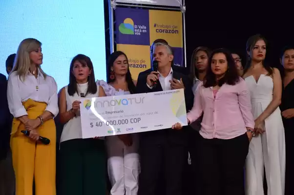 40 empresarios del Valle del Cauca recibieron  reconocimientos en los premios Innovatur