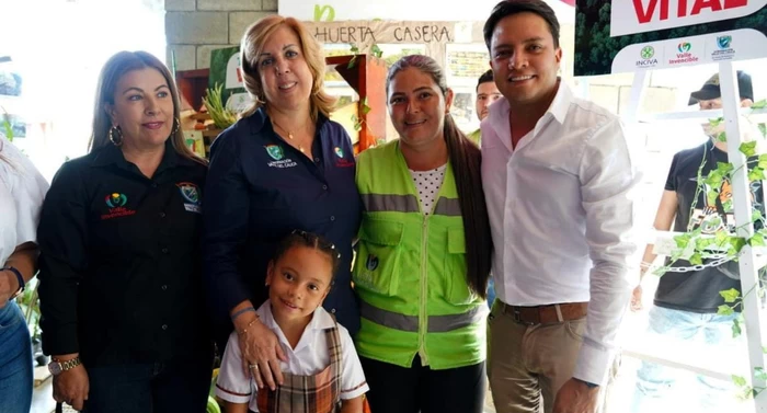 Huertas, Cupcake y velas aromatizadas, los frutos del trabajo de los Gestores Ambientales del Valle