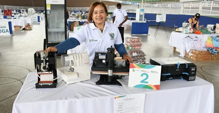 Tras perder su máquina de coser durante el estallido social, Fausterina volverá a coser en Tuluá gracias a Valle INN Civismo