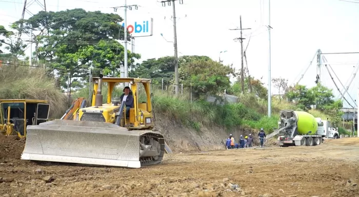 Frente de trabajo del nuevo puente de Juanchito en el lado de Candelaria presenta importantes avances