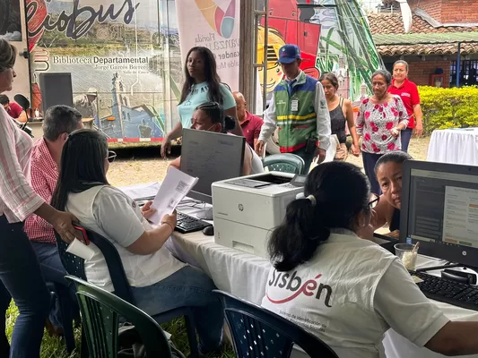 Más de 1.200 personas fueron atendidas en las jornadas de atención integral ‘Defensoría en Tu Comunidad’