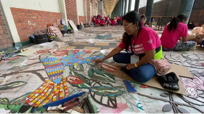 De madre cabeza de familia a artista del Mosaiquismo: La inspiradora historia de Jania Lucía Martínez en Cali