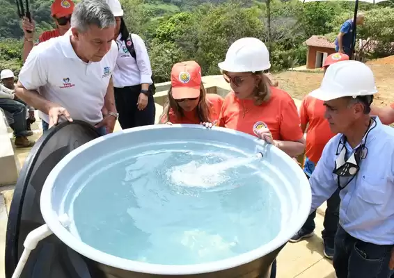 Gobernadora inspeccionó obras de planta de acueducto y tratamiento de aguas residuales del Ecoparque 'Pance Mágico'