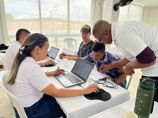 En Buga se realizó la primera jornada de “Trabajo Diverso, Trabajo Seguro”