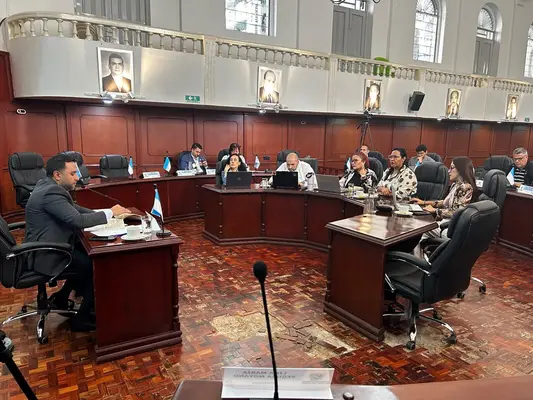 Proyecto de vigencias futuras para el Valle avanza en la Asamblea: pasó su primer debate